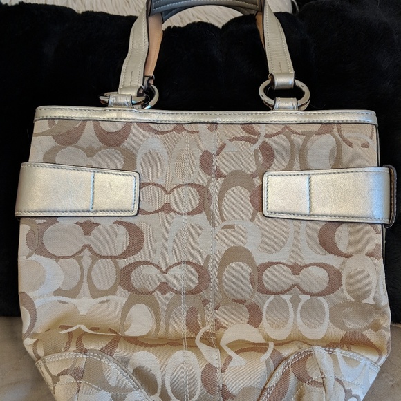 Tan and gold Coach purse - Picture 2 of 6